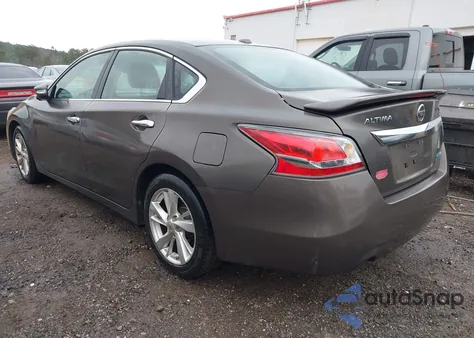 2014 Nissan Altima 2.5/2.5 S/2.5 Sl/2.5 Sv из США, поврежденный, VIN 1N4AL3AP0EN370776